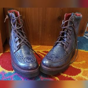 BedStu Elisha II Aster Purple Boots Size 7